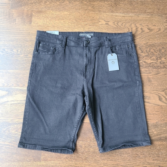 NWT Free Planet  Stretch Black Denim Men's Shorts Sz.36 - Picture 1 of 10